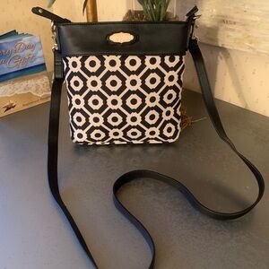 Spartina 449 BLACK and CREAM, Pinder hipster geometric pattern crossbody bag.